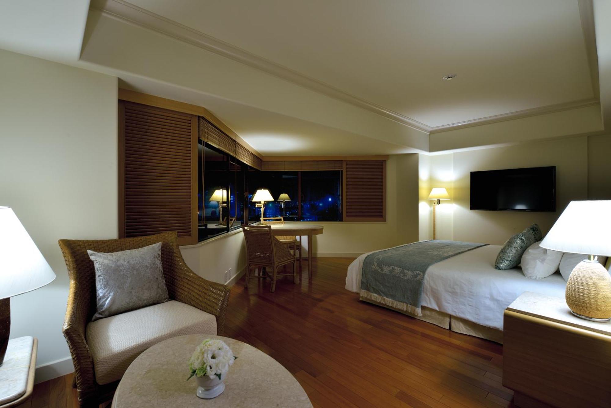 Готель The Naha Terrace Екстер'єр фото