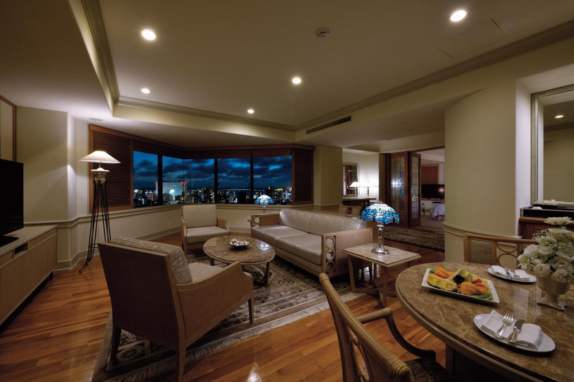 Готель The Naha Terrace Екстер'єр фото